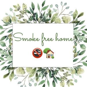 All items come from a smoke free home 🚭 🏡